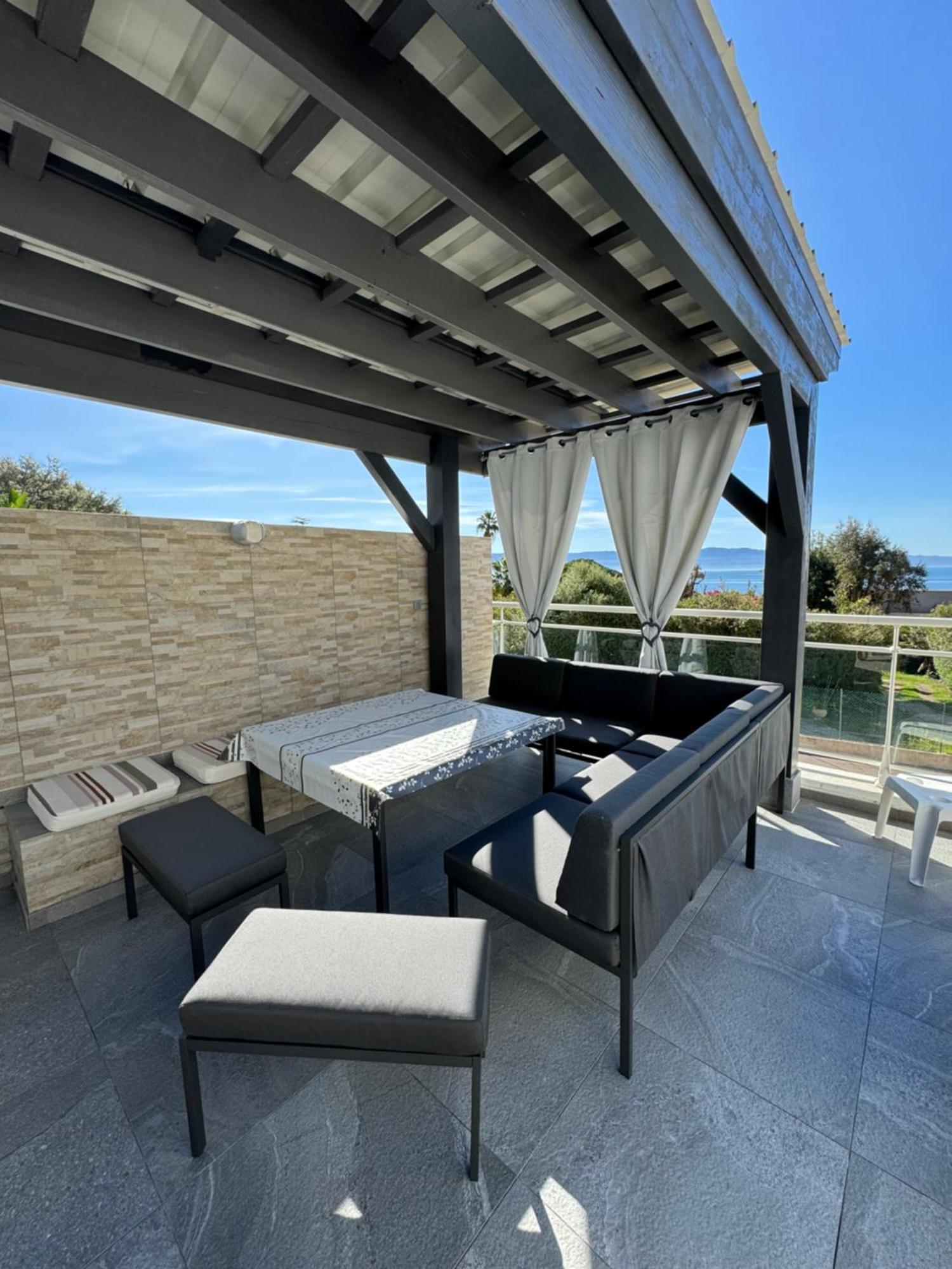 Le Week End Villa Ajaccio (Corsica)